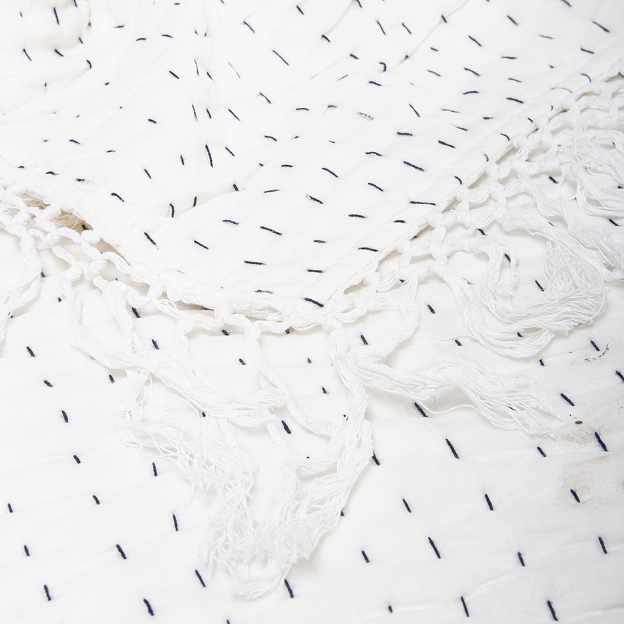 Plain White Handmade Soft Cotton Kantha Quilt